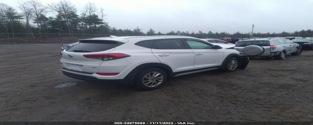 KM8J3CA4XHU437745 2017 HYUNDAI TUCSON photo no. 4