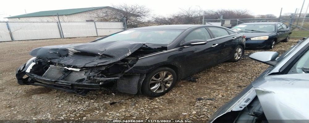 5NPEC4AC6DH647184 2013 HYUNDAI SONATA photo no. 2