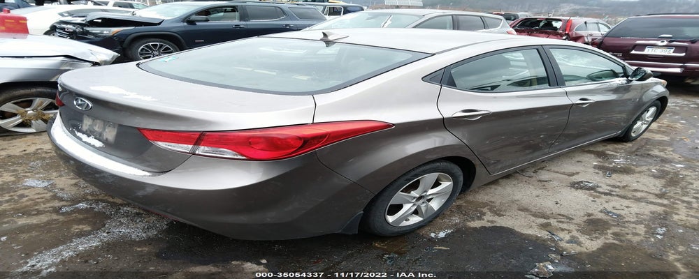 5NPDH4AE8BH004959 2011 HYUNDAI ELANTRA photo no. 4