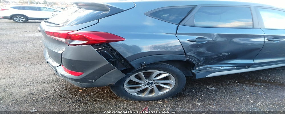 KM8J33A4XJU748470 2018 HYUNDAI TUCSON photo no. 6