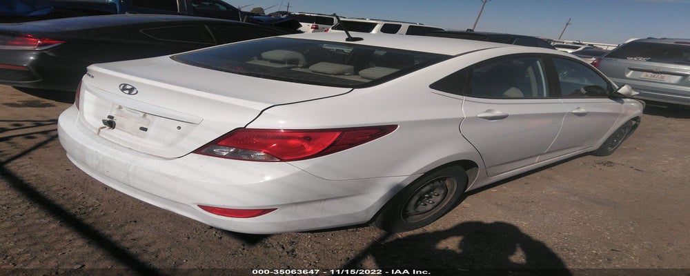 KMHCT4AE0GU147987 2016 HYUNDAI ACCENT photo no. 4