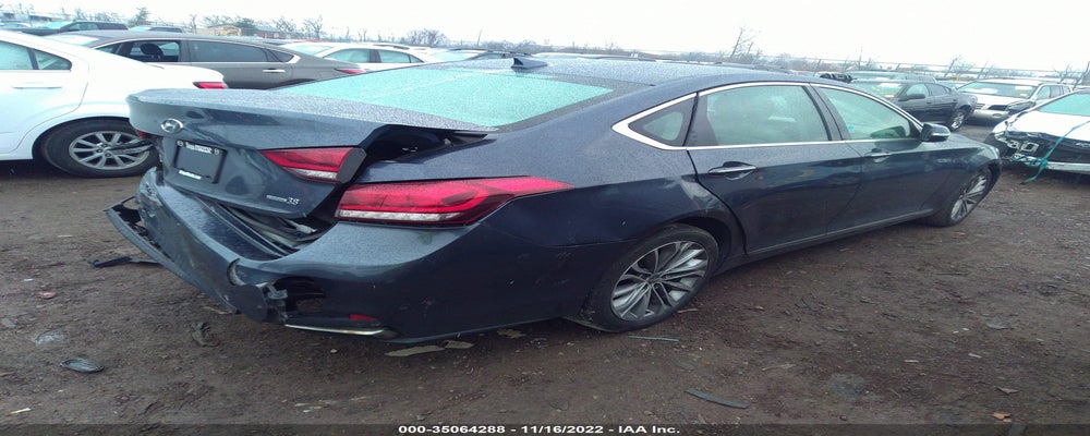 KMHGN4JE9FU062785 2015 HYUNDAI GENESIS photo no. 4