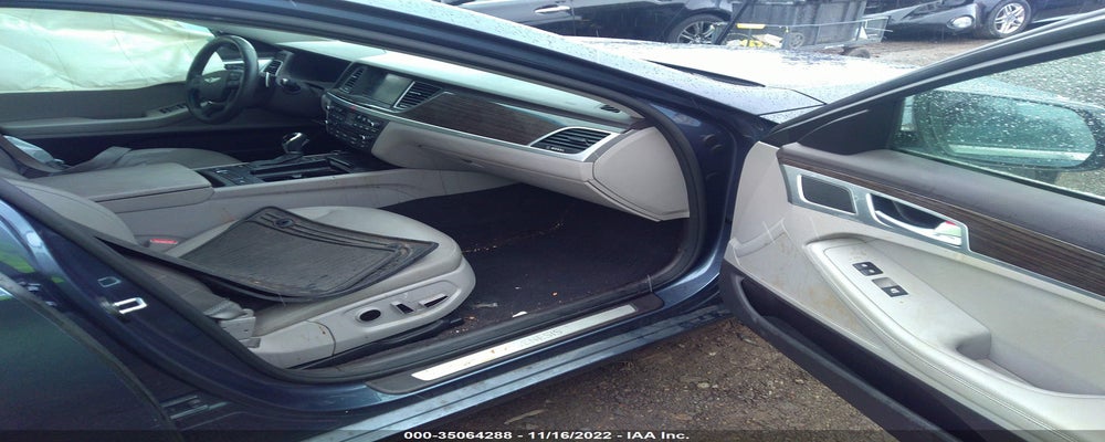 KMHGN4JE9FU062785 2015 HYUNDAI GENESIS photo no. 5