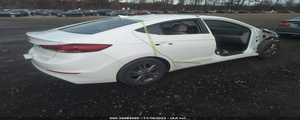 5NPD84LF1HH138825 2017 HYUNDAI ELANTRA photo no. 4