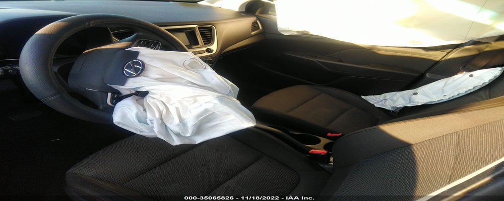 3KPC24A33JE036989 2018 HYUNDAI ACCENT photo no. 5