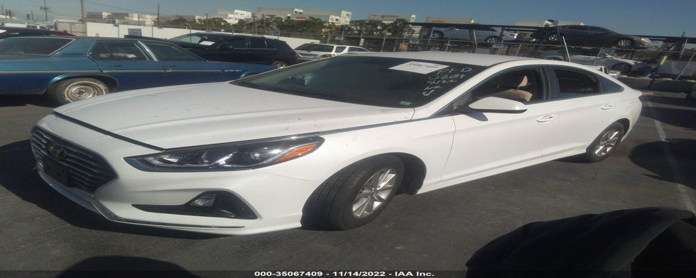 5NPE24AF5JH670884 2018 HYUNDAI SONATA photo no. 2