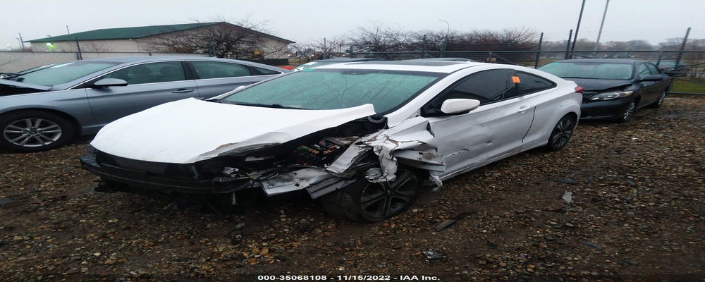 KMHDH6AE8DU009885 2013 HYUNDAI ELANTRA COUPE photo no. 2