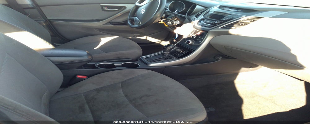 5NPDH4AE2GH708078 2016 HYUNDAI ELANTRA photo no. 5