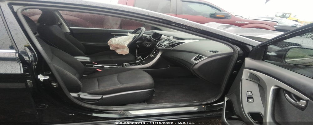KMHDH4AE3FU285964 2015 HYUNDAI ELANTRA photo no. 5