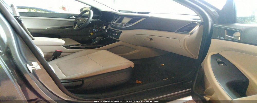 KM8J3CA43JU734801 2018 HYUNDAI TUCSON photo no. 5
