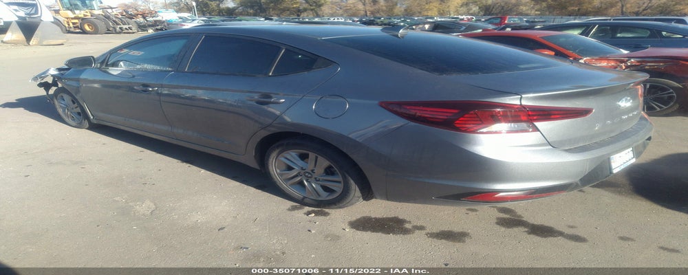 KMHD84LF3KU864999 2019 HYUNDAI ELANTRA photo no. 3