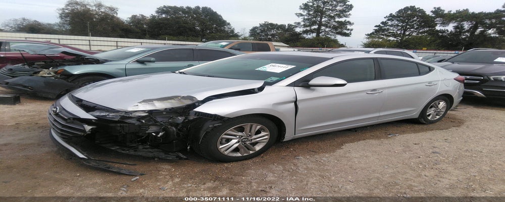 5NPD84LF3KH472412 2019 HYUNDAI ELANTRA photo no. 2