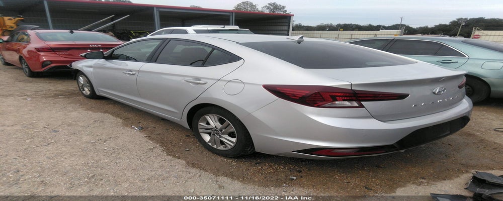 5NPD84LF3KH472412 2019 HYUNDAI ELANTRA photo no. 3