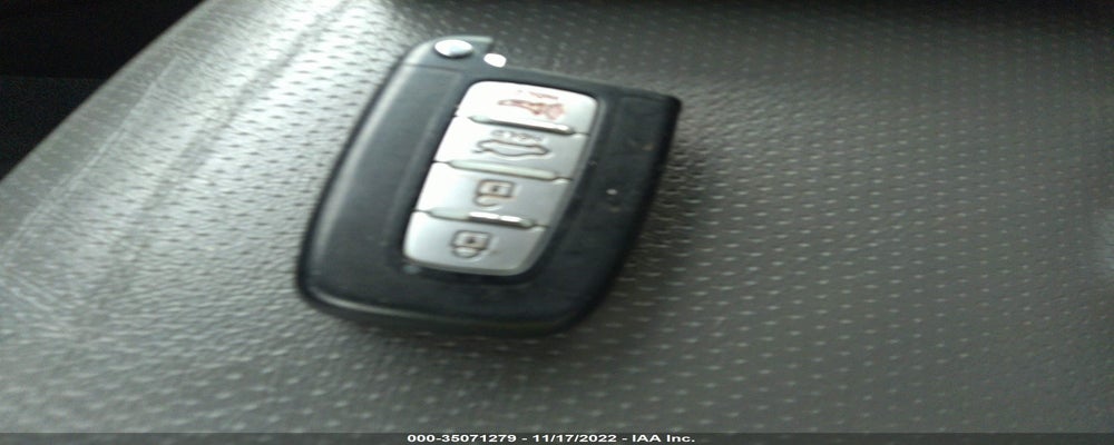 5NPEC4ACXCH445821 2012 HYUNDAI SONATA photo no. 11