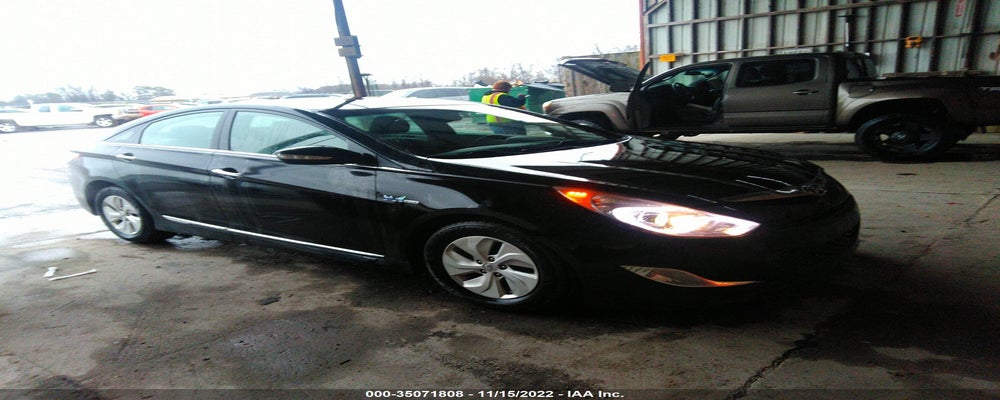 KMHEC4A45FA121739 2015 HYUNDAI SONATA HYBRID photo no. 13