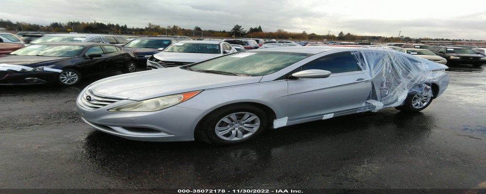 5NPEB4AC6BH155416 2011 HYUNDAI SONATA photo no. 2