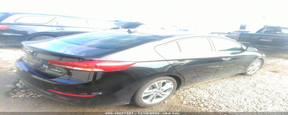 KMHD84LF5HU206061 2017 HYUNDAI ELANTRA photo no. 4