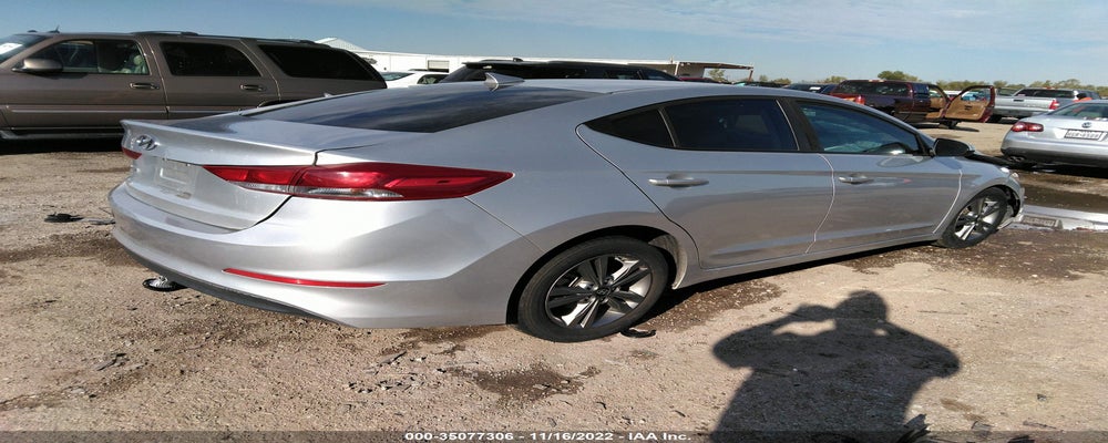 5NPD84LF3JH292278 2018 HYUNDAI ELANTRA photo no. 4