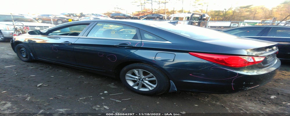 5NPEB4AC5DH570746 2013 HYUNDAI SONATA photo no. 3