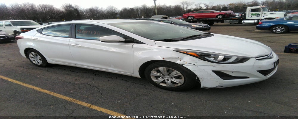 5NPDH4AE9GH784817 2016 HYUNDAI ELANTRA photo no. 18