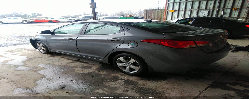 5NPDH4AE9DH304920 2013 HYUNDAI ELANTRA photo no. 3