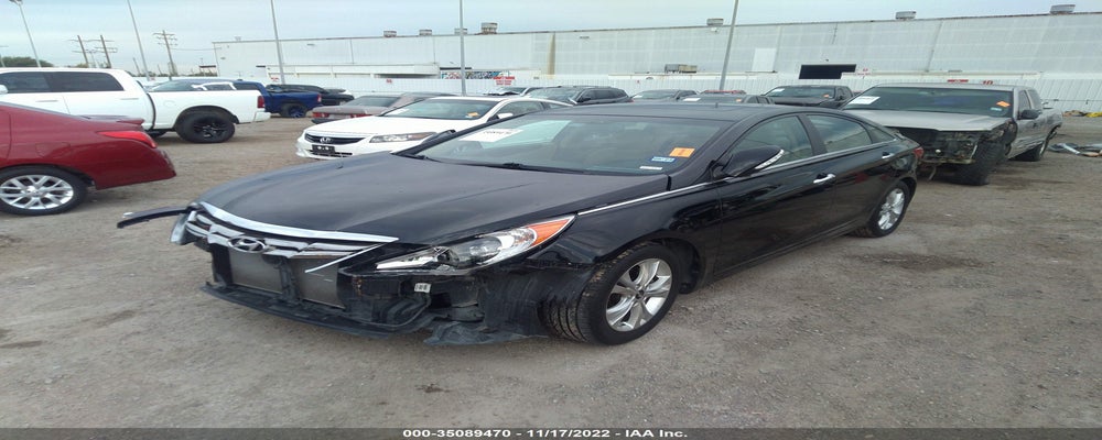 5NPEC4AC7BH047285 2011 HYUNDAI SONATA photo no. 2