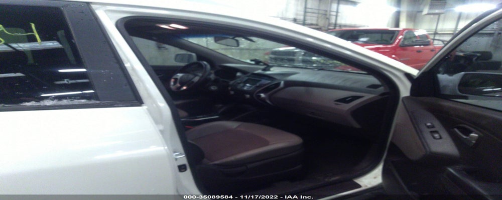 KM8JU3AC2CU460319 2012 HYUNDAI TUCSON photo no. 5