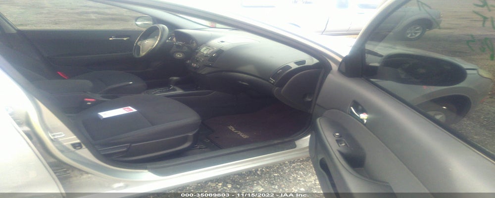 KMHDC8AE5AU057480 2010 HYUNDAI ELANTRA TOURING photo no. 5