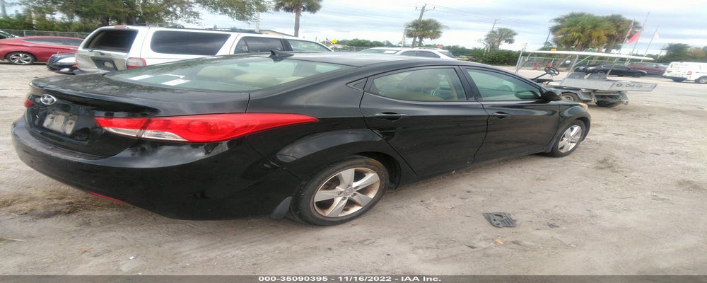 5NPDH4AE7DH247391 2013 HYUNDAI ELANTRA photo no. 4