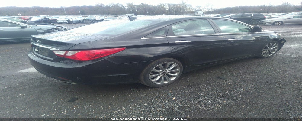 5NPEC4AC4BH182076 2011 HYUNDAI SONATA photo no. 4