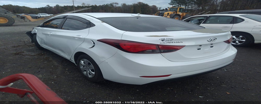 5NPDH4AE3GH777295 2016 HYUNDAI ELANTRA photo no. 3