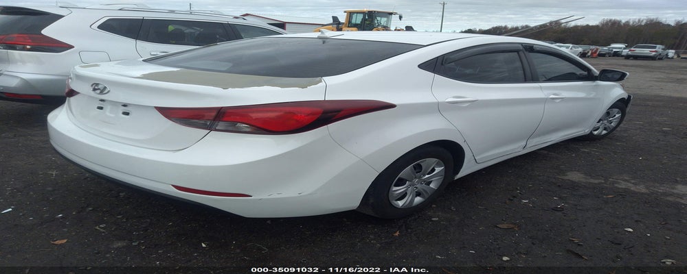 5NPDH4AE3GH777295 2016 HYUNDAI ELANTRA photo no. 4
