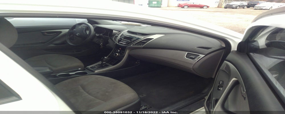 5NPDH4AE3GH777295 2016 HYUNDAI ELANTRA photo no. 5