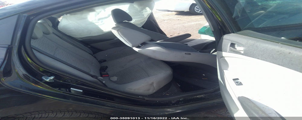 KMHCT4AE2HU358108 2017 HYUNDAI ACCENT photo no. 8