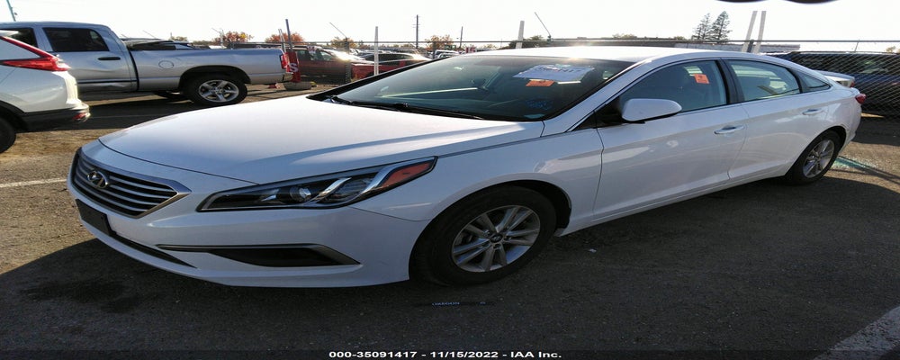5NPE24AF6HH561764 2017 HYUNDAI SONATA photo no. 2