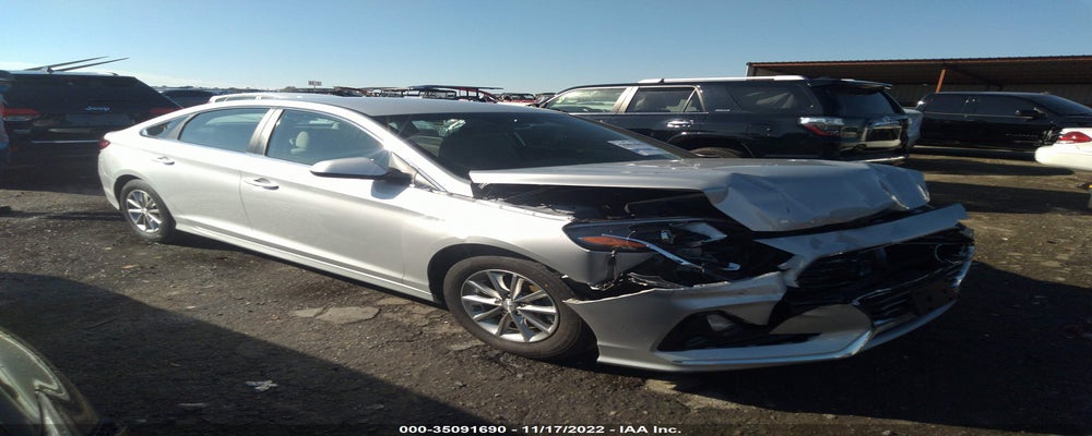 5NPE24AF6KH785110 2019 HYUNDAI SONATA photo no. 3