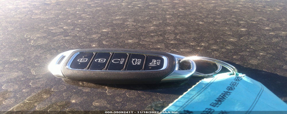 KMHLM4AG0PU390939 2023 HYUNDAI ELANTRA photo no. 11