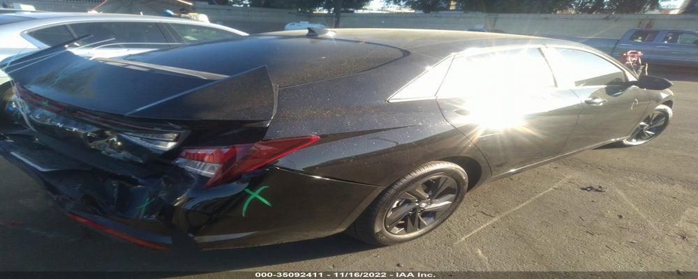 KMHLM4AG0PU390939 2023 HYUNDAI ELANTRA photo no. 4