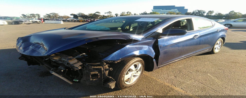 5NPDH4AE6FH641886 2015 HYUNDAI ELANTRA photo no. 2