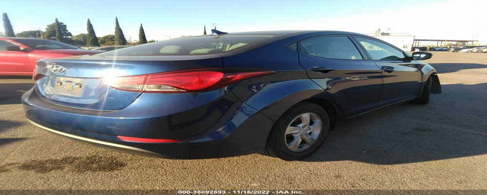 5NPDH4AE6FH641886 2015 HYUNDAI ELANTRA photo no. 4
