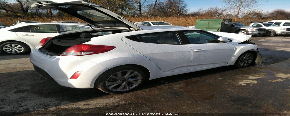 KMHTC6AD7HU308243 2017 HYUNDAI VELOSTER photo no. 4