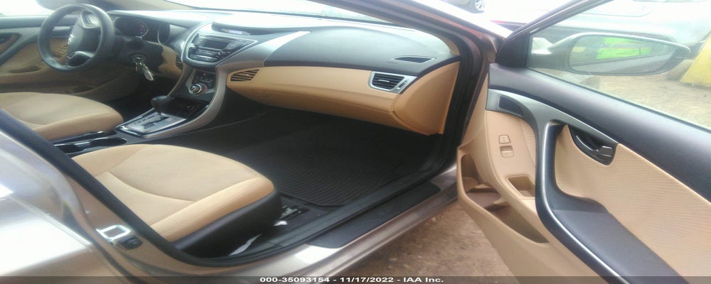 5NPDH4AEXDH351034 2013 HYUNDAI ELANTRA photo no. 5