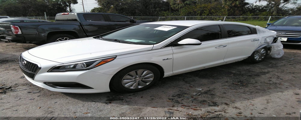KMHE24L17GA040734 2016 HYUNDAI SONATA HYBRID photo no. 2