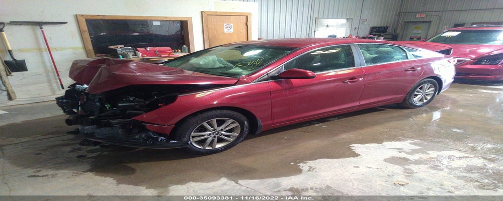 5NPE24AF9FH206519 2015 HYUNDAI SONATA photo no. 2