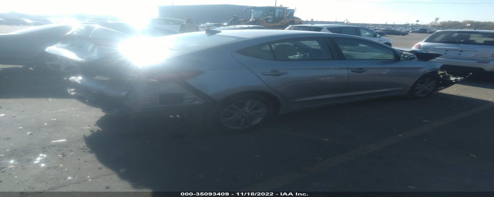 5NPD84LF2HH083141 2017 HYUNDAI ELANTRA photo no. 4