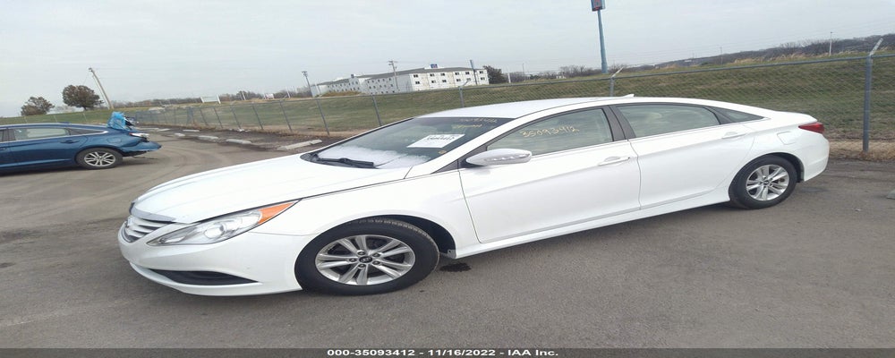 5NPEB4AC8EH894209 2014 HYUNDAI SONATA photo no. 2