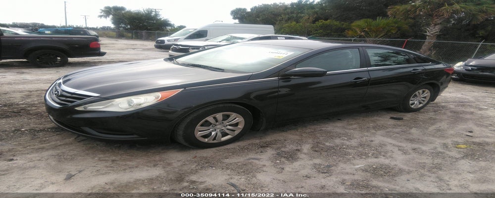 5NPEB4AC3BH097541 2011 HYUNDAI SONATA photo no. 2