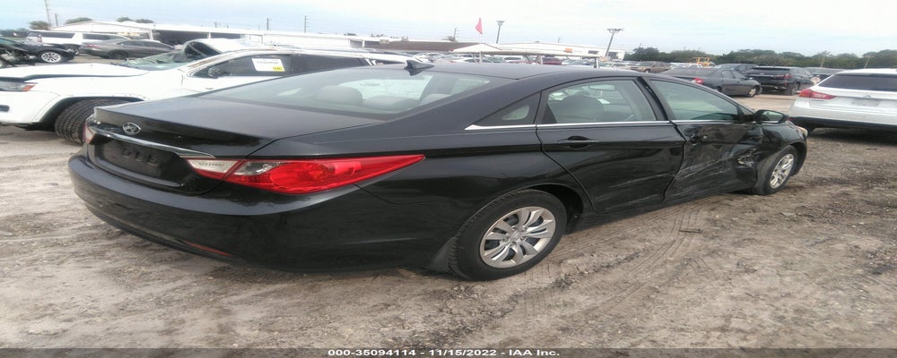 5NPEB4AC3BH097541 2011 HYUNDAI SONATA photo no. 4