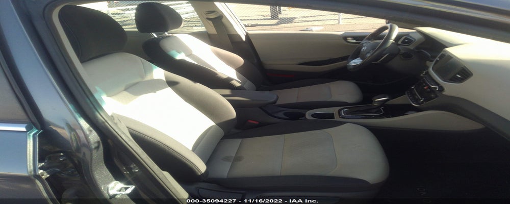KMHC75LC4JU072868 2018 HYUNDAI IONIQ HYBRID photo no. 5