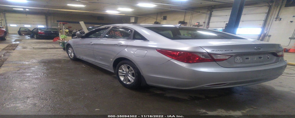 5NPEB4AC4DH564064 2013 HYUNDAI SONATA photo no. 3
